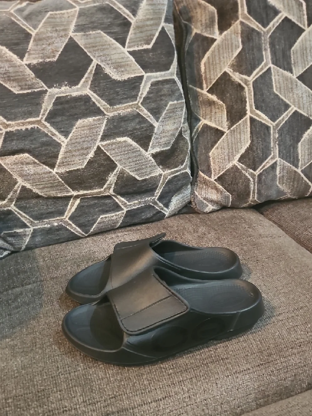 OOFOS Men's Sport Flex Slide -‎ Black